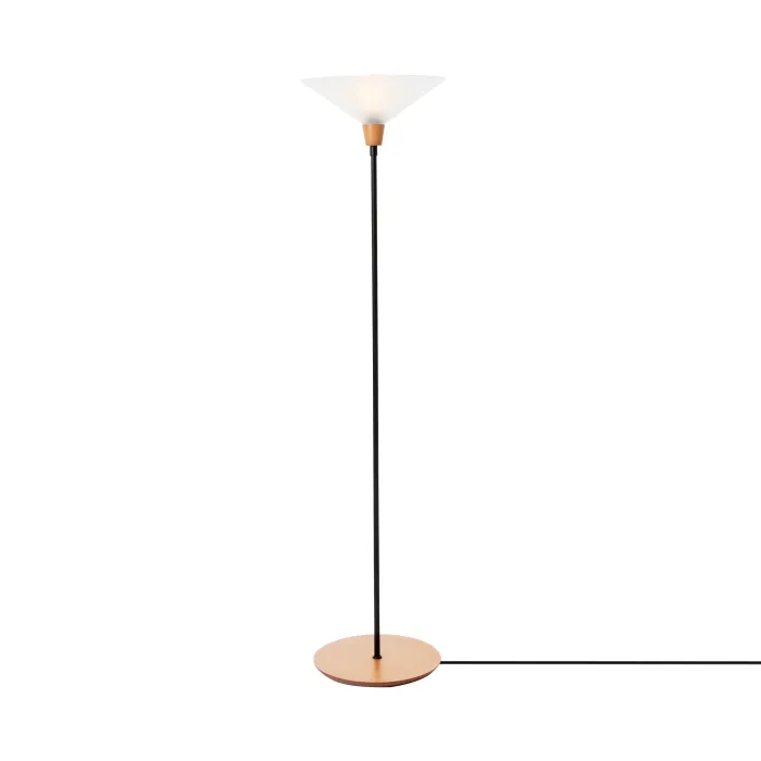 Modelo de luminária de chão Novaluz Iluminação